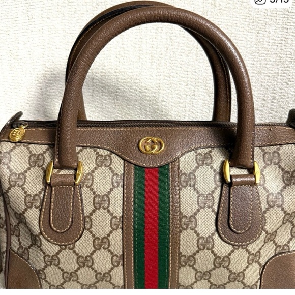 Authentic Vintage Gucci Boston Satchel Bag in Brown and Beige - Picture 3 of 16